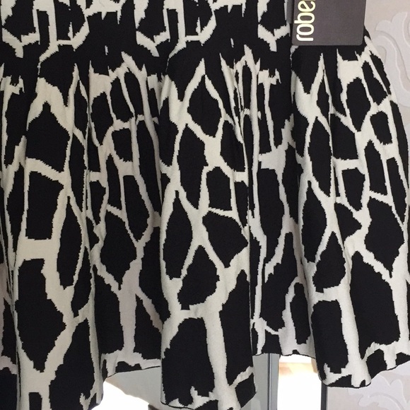 Roberto Cavalli, stunning skirt brand new - Picture 2 of 11
